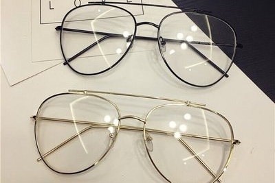 在昆明选钛合金眼镜，焊接质量如何影响使用寿命？